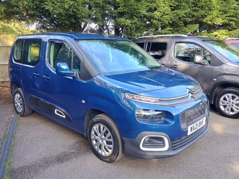 Blue Citroen Berlingo 1.5 BlueHDi 100 Feel M 5dr BLAZE Wheelchair Accessible Vehicle. Only 3300 Miles.