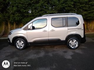 /photos/9386/b1e803e9-b394-2eed-a2a0-9d3bf976cf14_i320x240.jpg