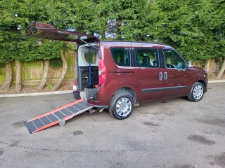/photos/9386/e43191a4-ffbd-49e6-84d4-f8077f15d10f_i320x240.jpg